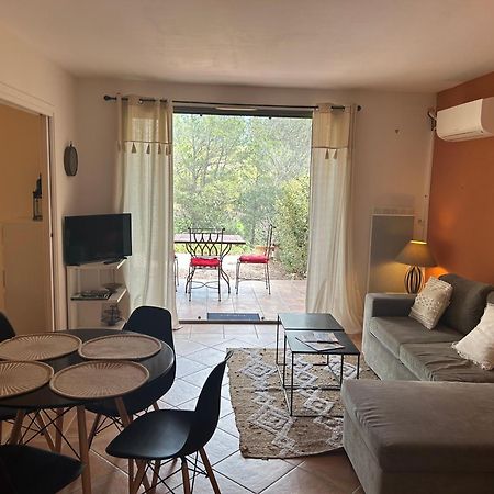 Appartement Golf De Saumane 2 Chambres 2 A 4 Personnes 外观 照片